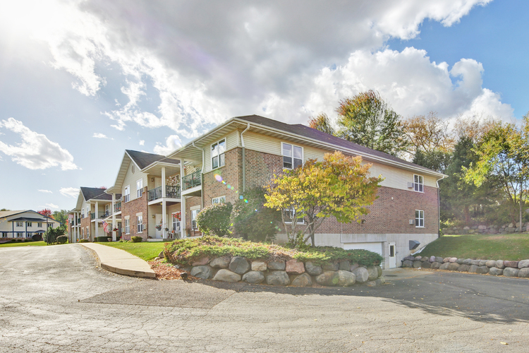 Lincoln Court Apartments